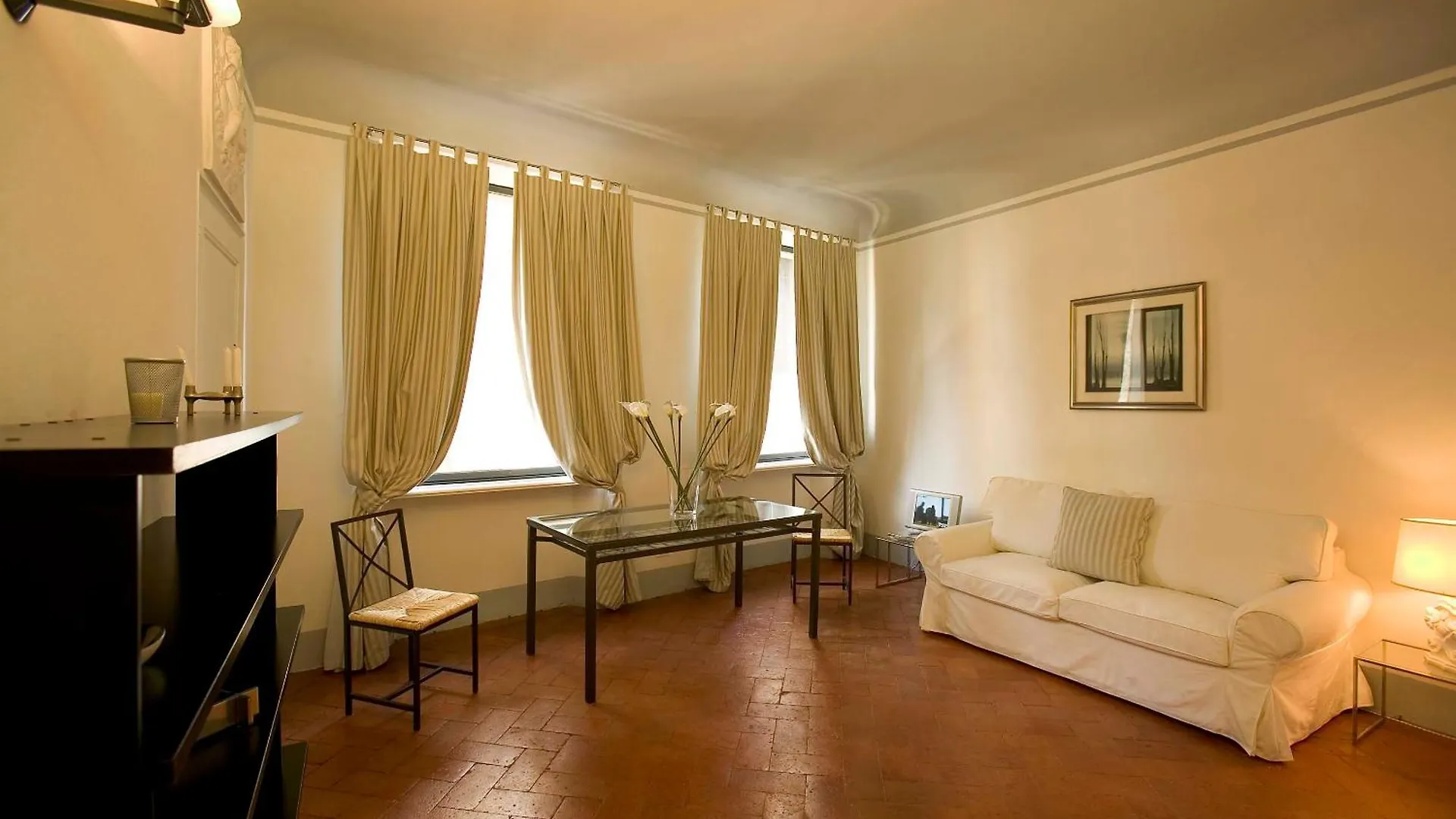 Palazzo Bianchini Luxury Apartments Florencja Włochy