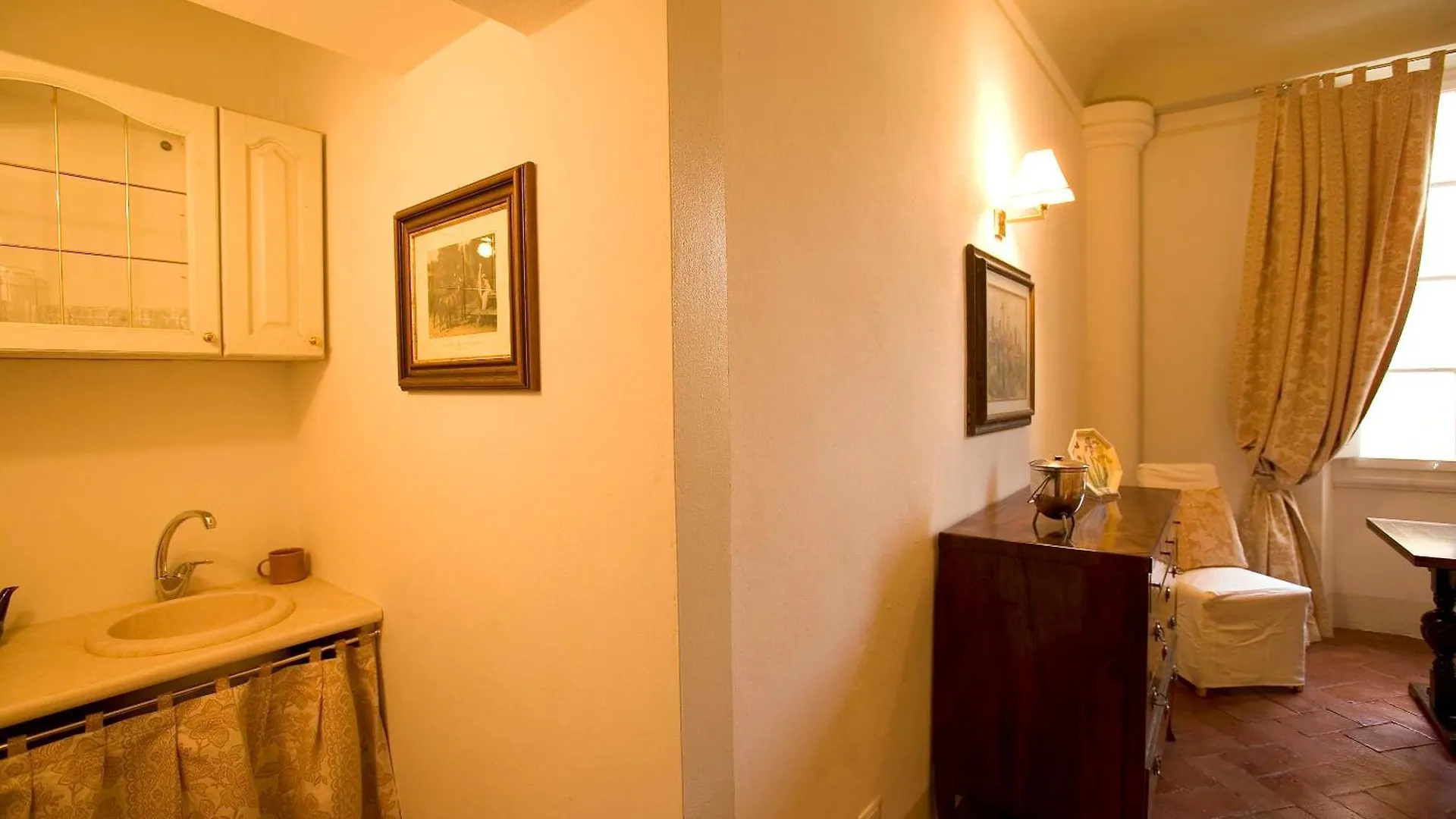 Palazzo Bianchini Apartment Florence 0*,  Italy