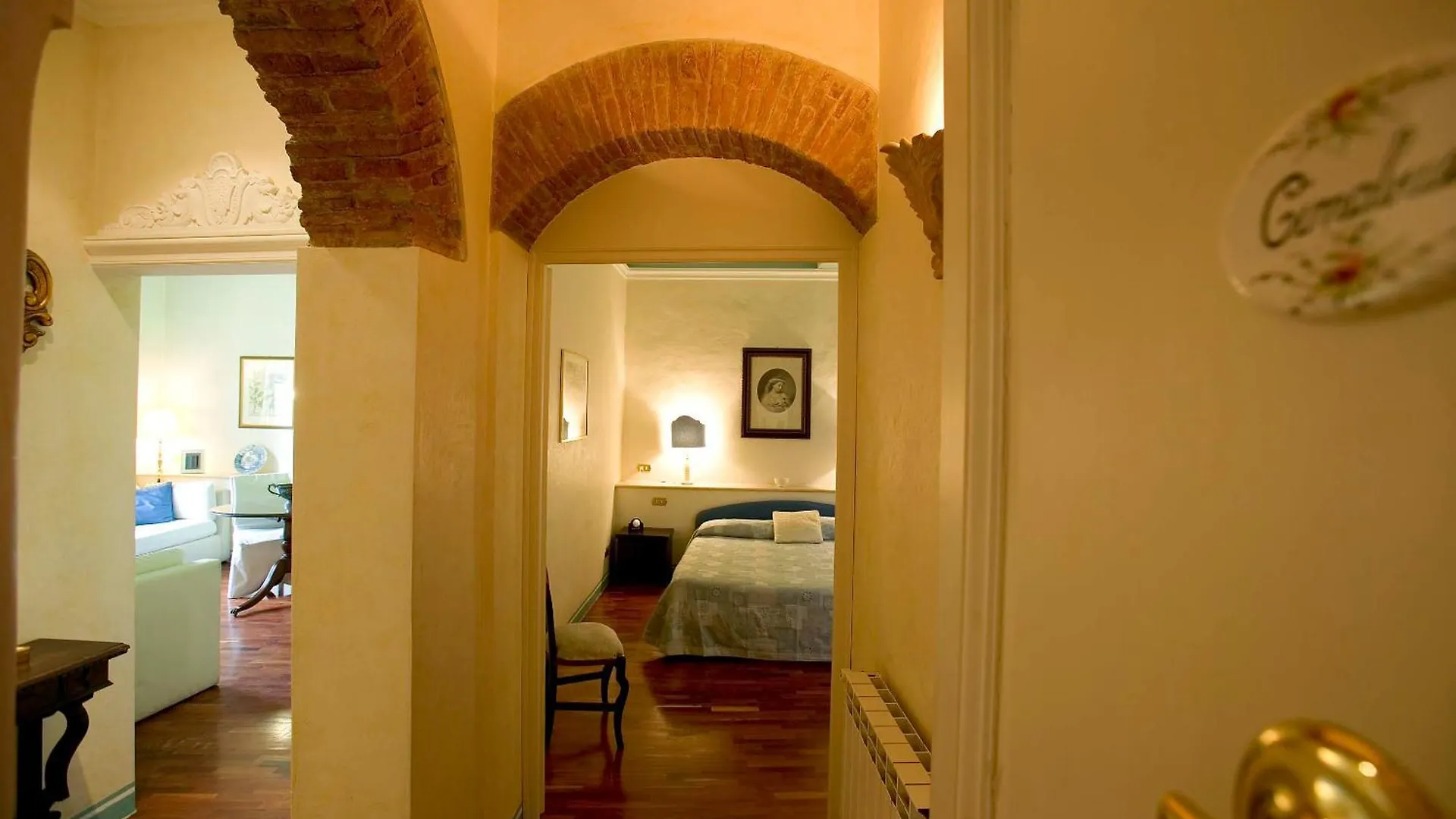 Palazzo Bianchini Luxury Apartments Florence